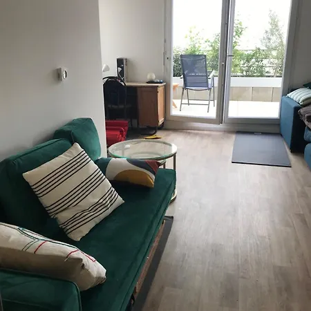Apartment Large Direct Access To Paris Center